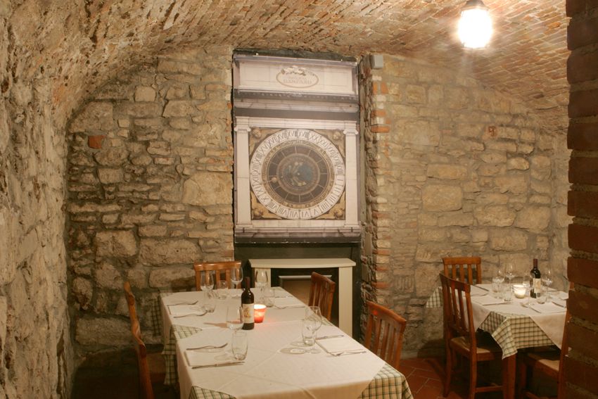 Trattoria Gasparo - Brescia Centro - dettaglio Taverna